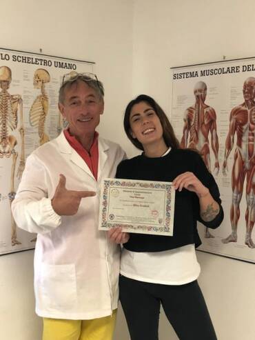 Alice Ha Concluso Con Successo Il Corso Di Thai Massage